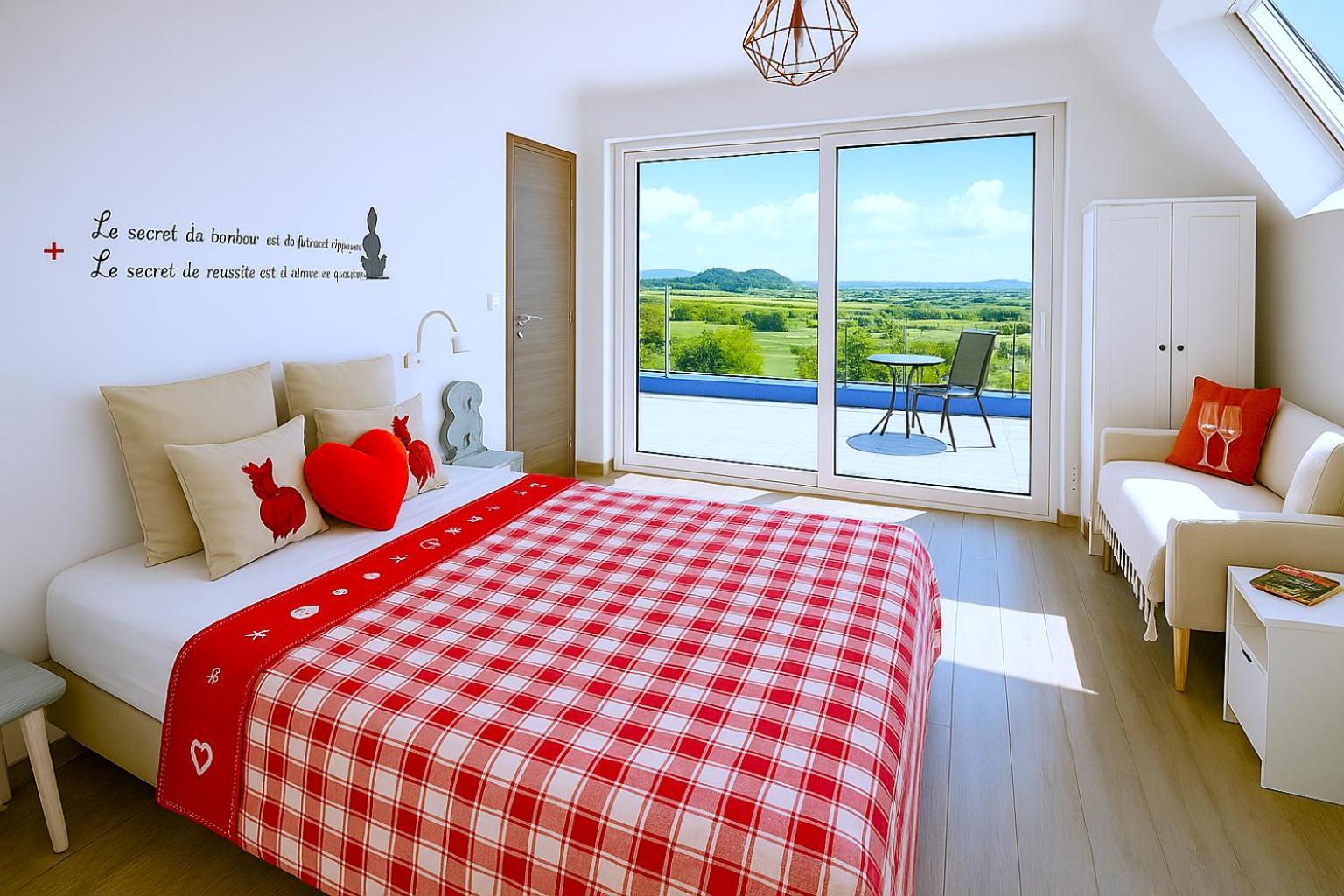 Janea Deep Red House Villa Reichsfeld Ngoại thất bức ảnh